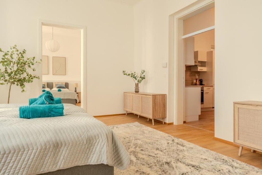 Deluxe Apartments Near The Center Krems an der Donau Exterior photo